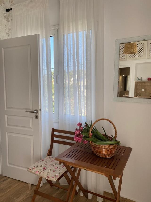 Reginas Apartments イキソス エクステリア 写真